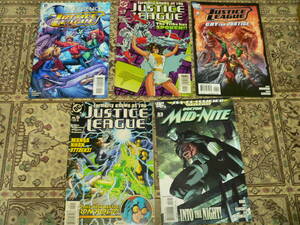 アメコミ　DCコミックス　ジャスティスリーグ4冊、JSA1冊、ワイルドキャット2冊