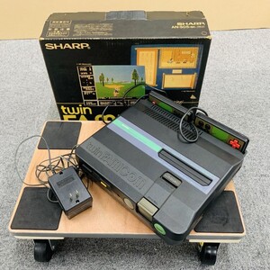 K038-Z19-228 SHARP シャープ twin FAMICOM ツインファミコン AN-505-BK 通電確認済み ブラック 箱/電源コード付き ゲーム機