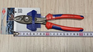 クニペックス【KNIPEX】200㎜ツイングリップ Twin Grip スリップジョイントプライヤー コンフォートタイプ 8202-200SB新品未使用★在庫あり