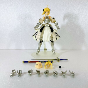 Fate/unlimited codes セイバーリリィ アルトリア figma