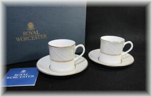 …　ロイヤルウースター ROYAL WORCESTER　デミタス カップ&ソーサー　2客　…　　　イギリス製洋食器海外