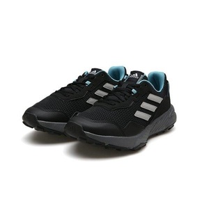 未使用即決 adidasアディダス TRACEFINDER W TRAIL RUNNING 22.5cm Q47239 コアブラック