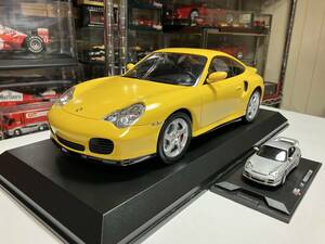 1/１２　ビッグスケール　ポルシェ９１１ターボ　専用ケース付