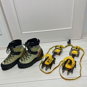 登山靴　SCARPA　スカルパ　モンブラン　GTX EU37 約23.0cm、グリベル　セミワンタッチ　アイゼン　G12