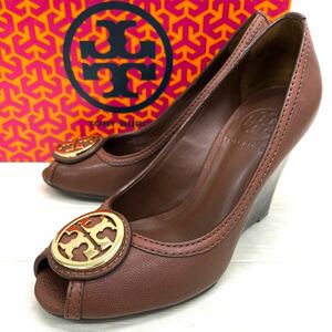 新 棚上 18 ◎ TORY BURCH トリーバーチ 靴 シューズ パンプス オープントゥ ウェッジ ヒール カジュアル ブラウン レディース5.5