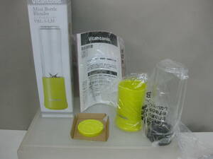 ★97）ミニボトルブレンダー・Vitantonio 「Mini Bottle Blender/ VBL-3-LM」　プラ容器　箱、説明書あり　※動作OK/長期保管現状品■60