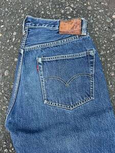 リーバイス501ZXX カットオフ　ビンテージ　皮パッチ付き　デニムパンツ Levi s ヴィンテージ ジーンズ ジーパン JEANS 