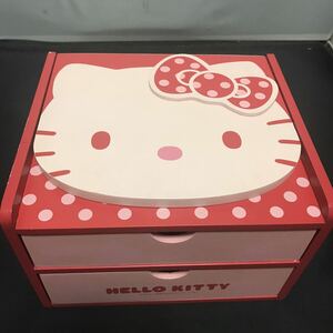 ハローキティー　ドレッサー　鏡台　サンリオ　引き出し　hello kitty 木製　小物入れ