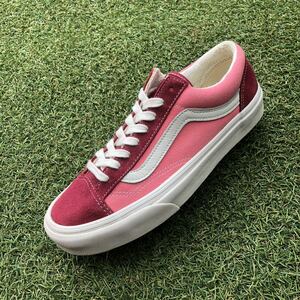 美品25 US企画！VANS STYLE 36 ヴァンズ スタイル36 HT854