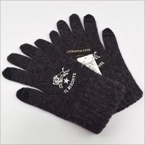 未使用 IL BISONTE イルビゾンテ KNIT GLOVES WITH LOGO スマホ対応 ニットグローブ 手袋 グレー メンズフリーサイズ 54192-3-09382