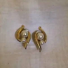 vintage earring gold accessory 古着　ヴィンテージ