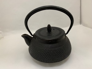 ☆1000円スタート☆　南部鉄器 鉄瓶 アラレ　直径約10㎝　◆26516