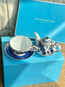 Wedgwood ウェッジウッド ティーポット カップ 3点セット 二役 茶器 ポット 皿付き セラミック 画像通り