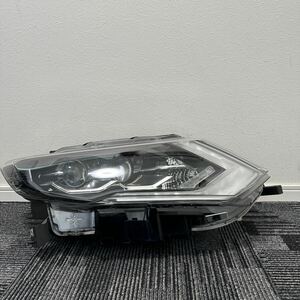 美品 日産 T32 NT32 HT32 HNT32エクストレイル 後期 純正 右側 運転席 LED ヘッドライト KOITO　100-23746 打刻:W