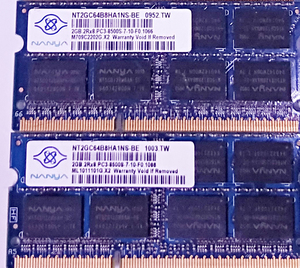 【中古パーツ】PC3 ノートパソコン用 DDR3 メモリ NANYA 2GB-2RX8 PC3-8500S-7-10-F0 1066 2GBx2枚 計4GB (在庫10枚)送料無料■N(118)
