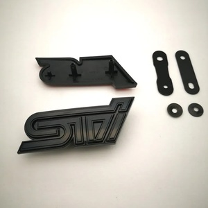 【送料込】STI 3Dエンブレム (Fグリル用) オールブラック　縦4cm×横8cm スバル