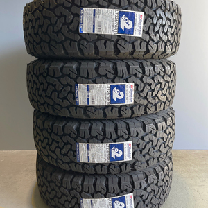 即納 最短当日発送→翌日お届け可 2023年製 新品 BFGoodrich グッドリッチ KO2 LT 225/70R16 4本 正規輸入品 個人宅様OK 4本送料込104000円