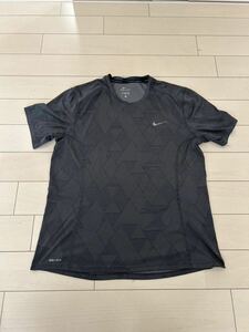 NIKE DRI-FIT 半袖Tシャツ ブラック　L