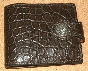 美品 ファニー FUNNY 最高級 ポロサス クロコダイル 皮革製 シルバー製 コンチョ付き ショート ウォレット (茶) ビルフォード 二つ折り財布