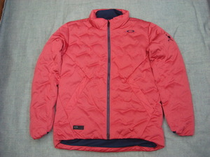 新品OAKLEY(オークリー)メンズSKULL COMFORTABLE DOWN JACKET JESTER RED 41G (Lサイズ) 送込