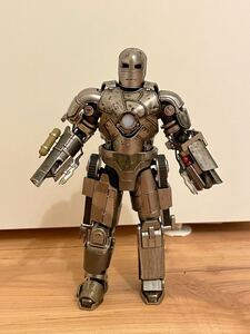 S.H.Figuarts アイアンマン マーク１ アントマン セット-《Birth of Iron Man》 EDITION-（アイアンマン） バンダイ