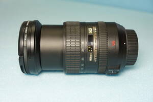 ★Nikon　ニコン★ AF-S DX NIKKOR 18-200mm f/3.5-5.6G ED VR　訳あり　美品