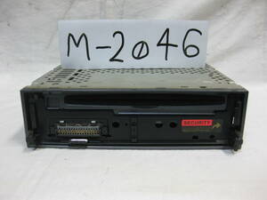M-2046　ADDZEST　アゼスト　DXZ815MP　4vHVO　MP3　AUX　1Dサイズ　CDデッキ　未チェック品