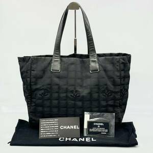 CHANEL シャネル ニュートラベルライン トートバッグ ブラック ナイロン ココマーク 黒 