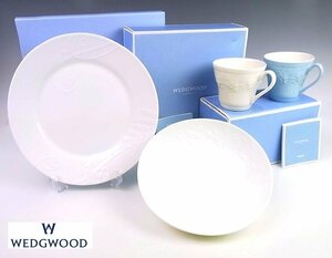 ◆未使用◆WEDGWOOD/ウェッジウッド◆ワイルドストロベリーホワイト ボール+ネイチャー プレート+フェスティビティ ペアマグカップ 計4点◆