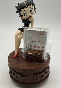 【11639】zippo BETTY BOOP 限定ベティオルゴール N0.0261 