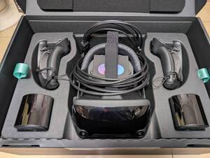 VALVE INDEX VRキット　フルセット　ヘッドマウントディスプレイ　バルブ　インデックス　本体