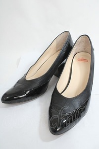 【USED】Vivienne Westwood / 牛革エナメルパンプス39 ブラック 【中古】 Y-24-05-01-029-sh-SZ-ZY