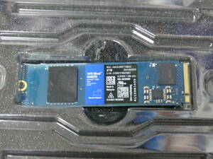 ◆中古・美品◆Western Digital　WD Blue SN570 M.2 Type2280 NVMe 2TB/M.2/SSD　おまけ付◆