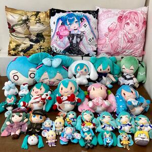 RR636)初音ミク ぬいぐるみ まとめ売り 鏡音リン レン シテヤンヨ クリスマス ふわふわ スペシャル しゅうまい 桜ミク 雪ミク シナモロール