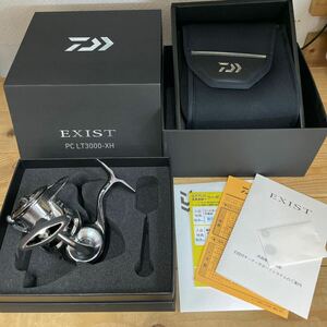 美品ダイワ 22イグジスト PC LT 3000-XH DAIWA EXIST