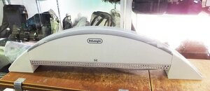 札幌市内引き取り限定◆Delonghi/デロンギ◆ベースボードヒーター　BBH100C　オイルヒーター　暖房　イタリア　USED