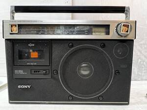 レトロラジカセ 【3738s】 ソニー シリアルナンバー 79272 FM/SW/MW 3 BANDS RADIO CASSETTE-CORDER CF-1990 現状品 長期保管品 写真参照