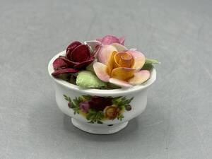 英国 ロイヤルアルバート オールドカントリーローズ 薔薇 バラ 陶花 フラワー 花 オブジェ 置物 インテリア 飾り (-1)