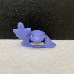 ベトベトン「ポケモン　ポケットモンスター」フィギュア★サイズ約３cm〈wq