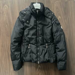 MONCLER ダウン ブラック