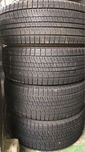 中古国産スタッドレス！ BRIDGESTONE BLIZZAK VRX2 225/55R17製造年式2023年！