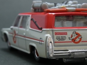 ★☆日曜夜☆新品☆ECTO-1 (2016) (1984 CADILLAC DEVILLE HEARSE)☆GHOSTBUSTERS (2016) 2-PACK☆HOT WHEELS