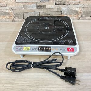 001J 美品　山善 IH調理器 卓上 1400W IHクッキングヒーター IH-S1400 ホワイト