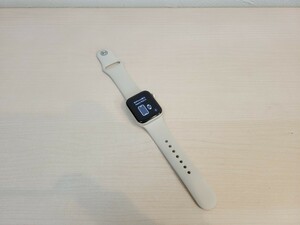 Apple Watch SE 第2世代 40mm GPS スターライトアルミニウム MNJP3J/A アップルウォッチ