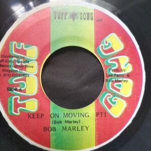 Bob Marley /Pimpers Paradise Keep On Moving Pt1 