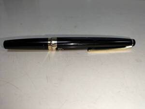 PILOT 万年筆 Elite ペン先18K