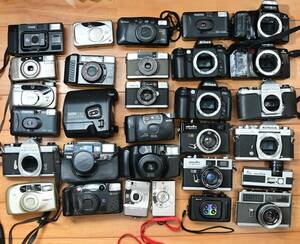 フィルムカメラ　まとめ売り　30台　ジャンク　部品取り Canon MINOLTA OLYMPUS FUJI PENTAX 京セラ Nikon 大量セット　5