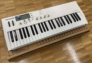 ★Waldorf blofeld Keyboard 白バージョン 元箱入