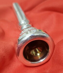 シルキー 16C2 トランペット用マウスピース Schilke trumpet mouthpiece 16C2　ケース付き