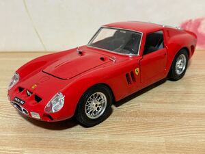 1/18 フェラーリ GTO 1962 レッド スーパーカー ミニカー ブラーゴ Bburago FERRARI RED クラシックカー 旧車 当時物